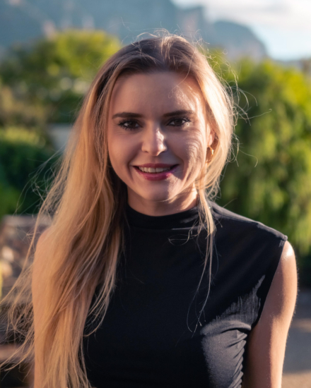 Anja Riester